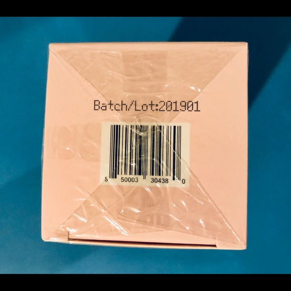 Grace & Stella ‘Spray all day’ rose spray - Picture 4 of 4